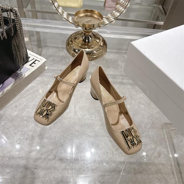 20251127171539409 270